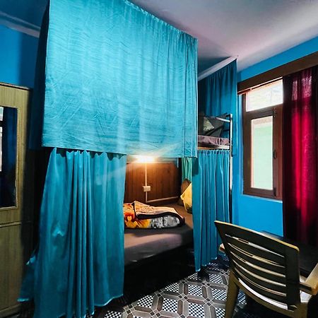 Non Stop Cafe Hostel & Stay Manāli Екстериор снимка