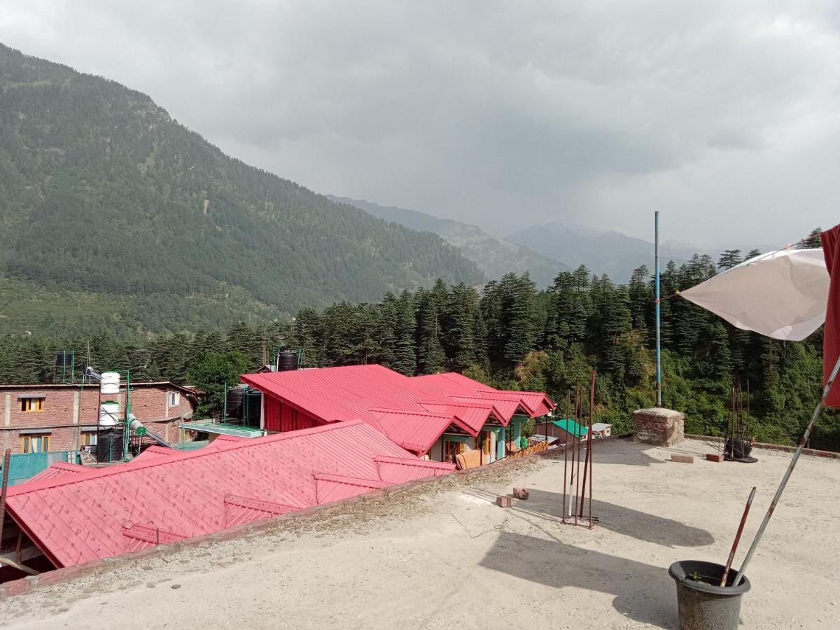 Non Stop Cafe Hostel & Stay Manāli Екстериор снимка